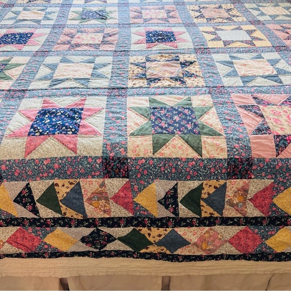 Vintage  Star Patchwork Quilt 82”x82” Floral Full/Queen Size - Picture 4 of 14
